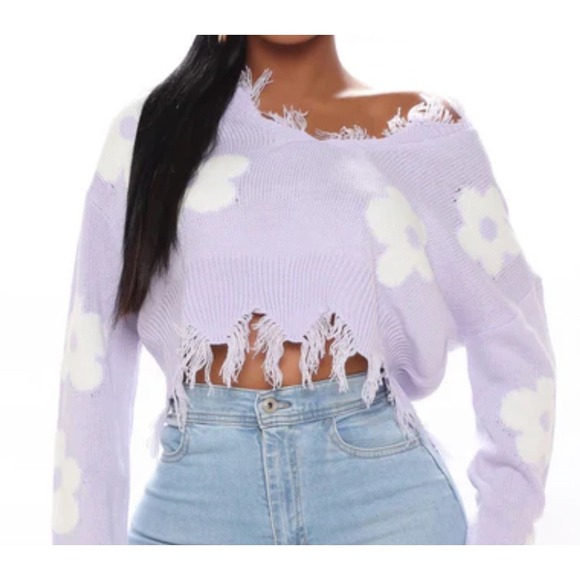 Just Polly New York Sweaters - Just‎ Polly New York Lilac White Flower Cropped Distressed Sweater - M
